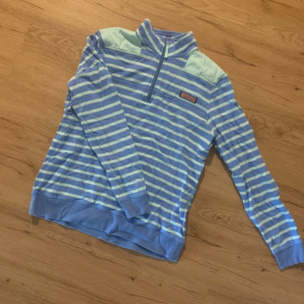 Vineyard vines shep shirt size small